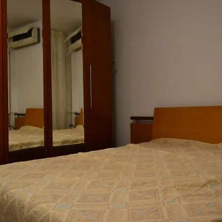 Dreams By The River Apartment Bucharest