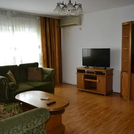 Dreams By The River Apartment *