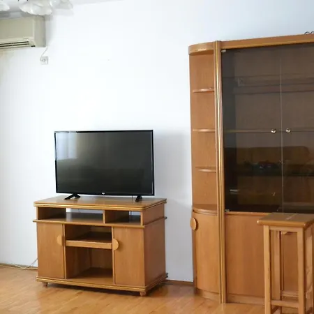 Dreams By The River Appartamento Bucarest