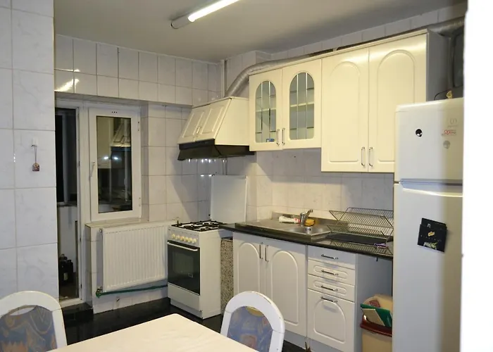 Dreams By The River * Bucureşti